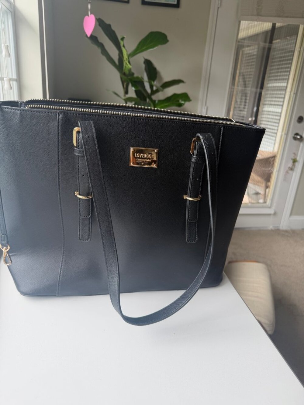 LOVEVOOK Black Tote Bag Gold Hardware Zip Top Shoulder Bag